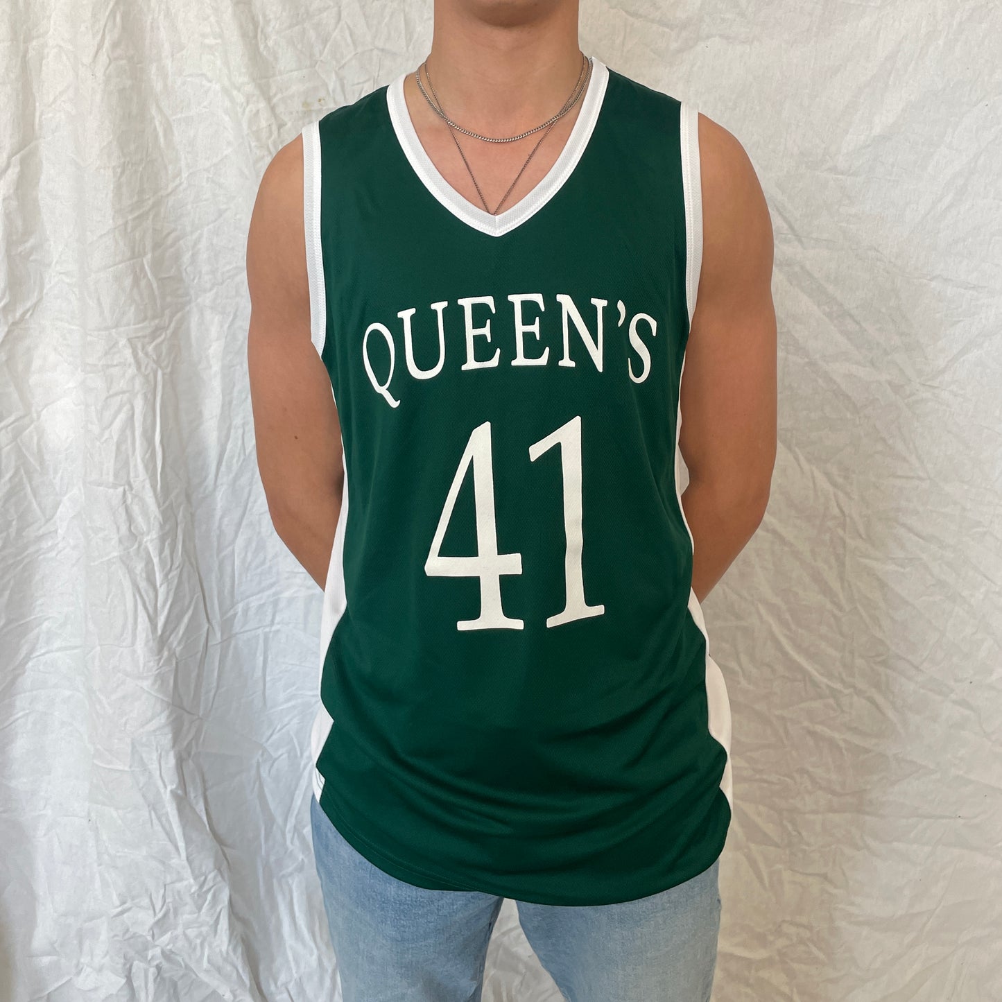 Queen's Retro Basketball Jersey - Forest Green